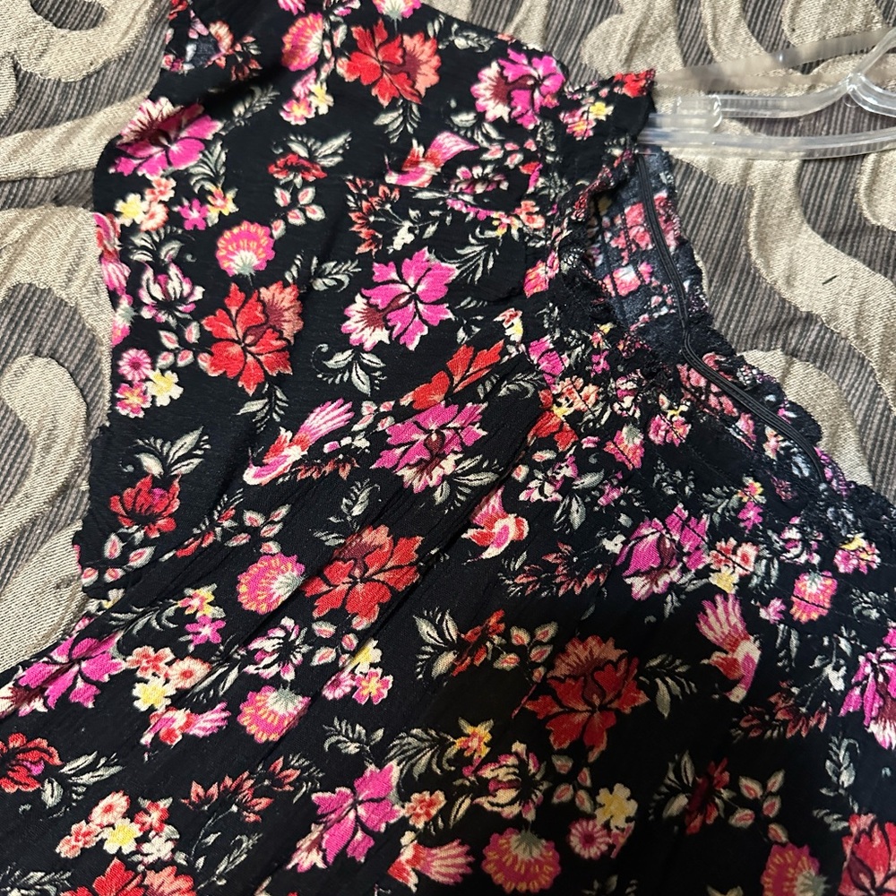 Beautiful everyday blouse - Picture 7 of 7